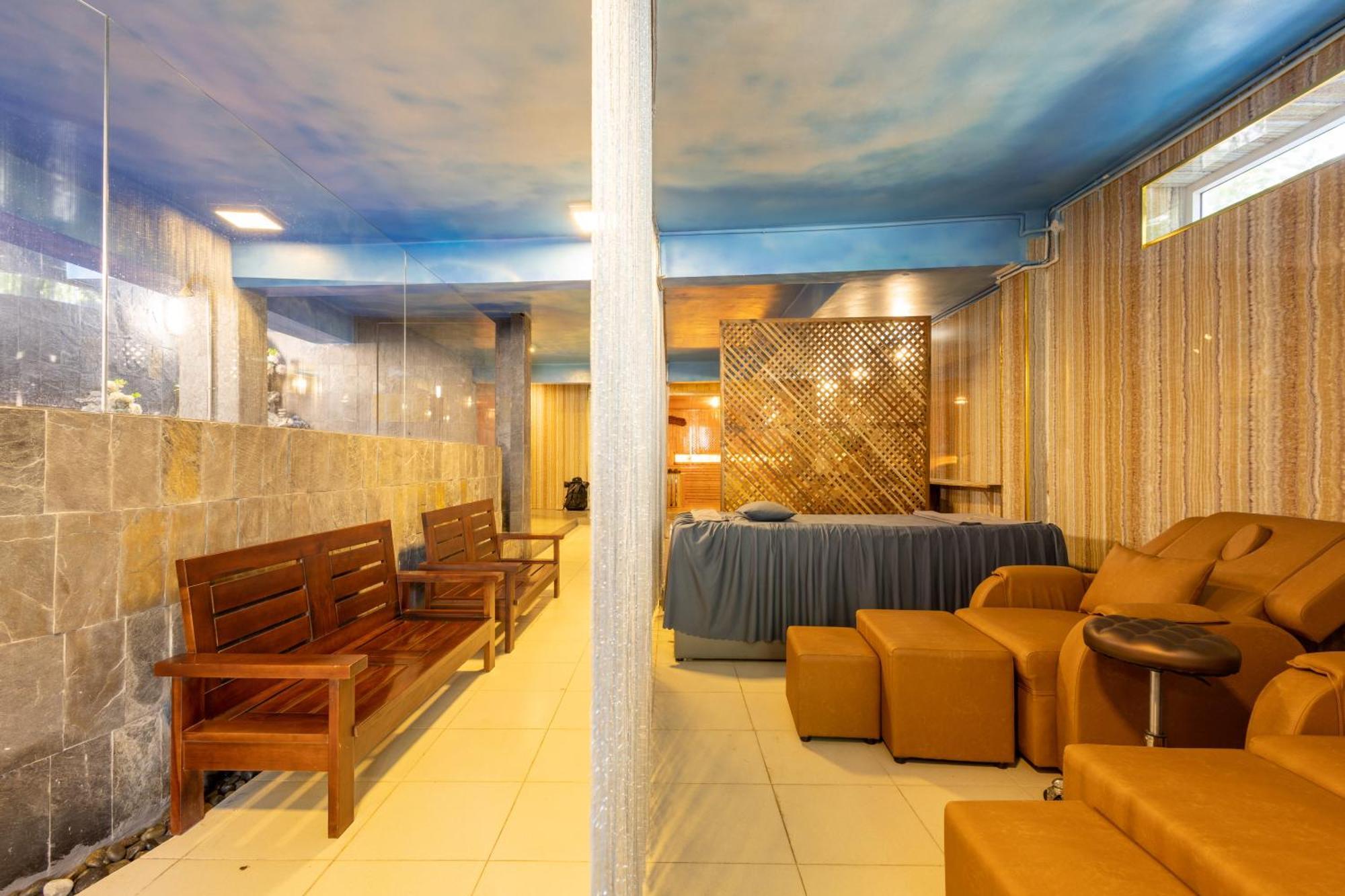 T&T Hotel And Spa Duong Dong Exterior foto