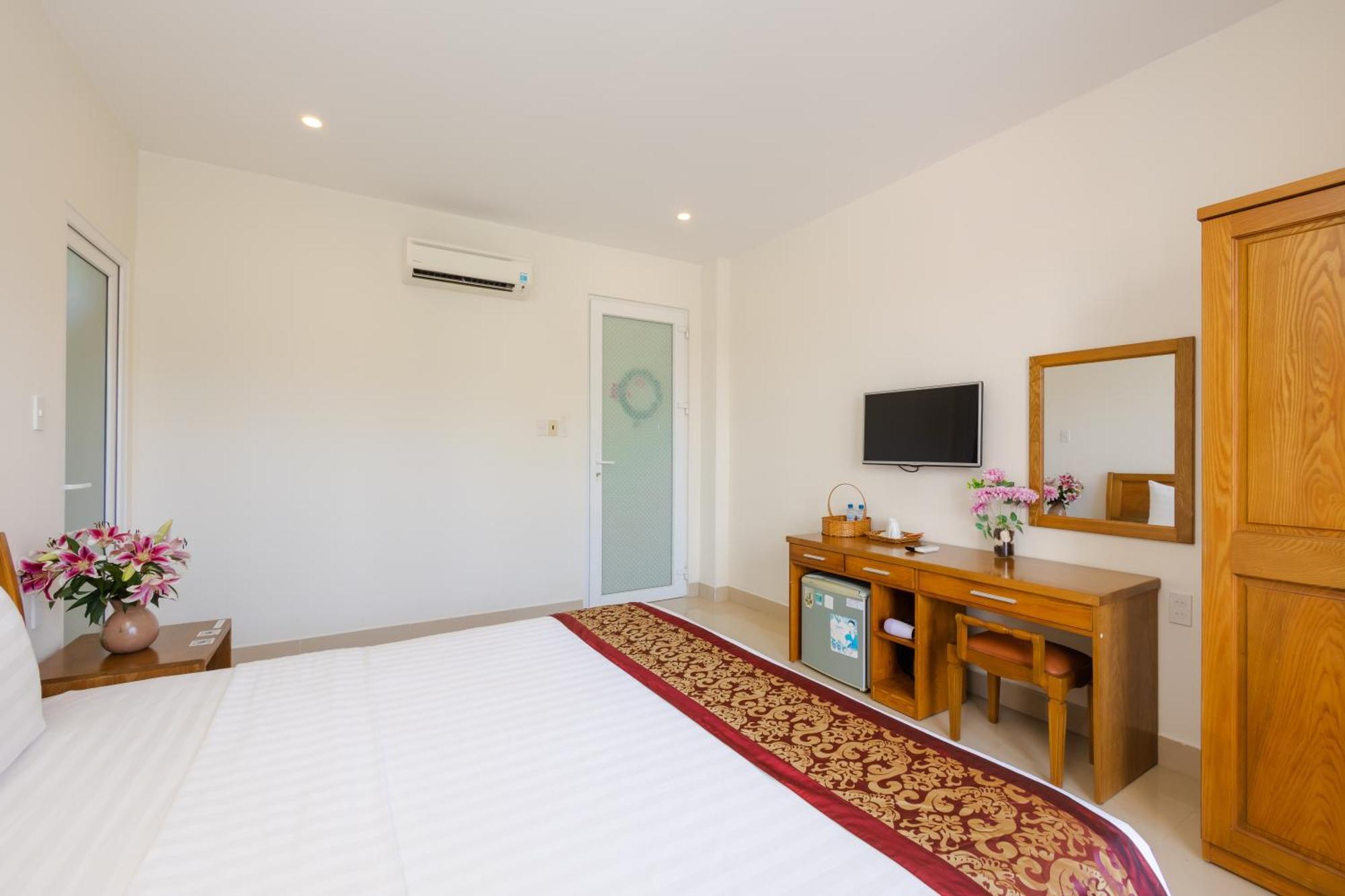 T&T Hotel And Spa Duong Dong Exterior foto